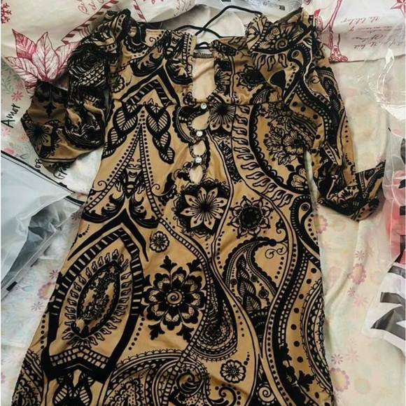 SHEIN ICON Paisley Print Crisscross Front Cold Shoulder Bodycon Dress - Picture 3 of 3